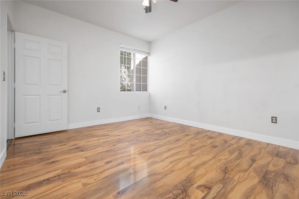 1830 Buffalo, Las Vegas, NV 89128