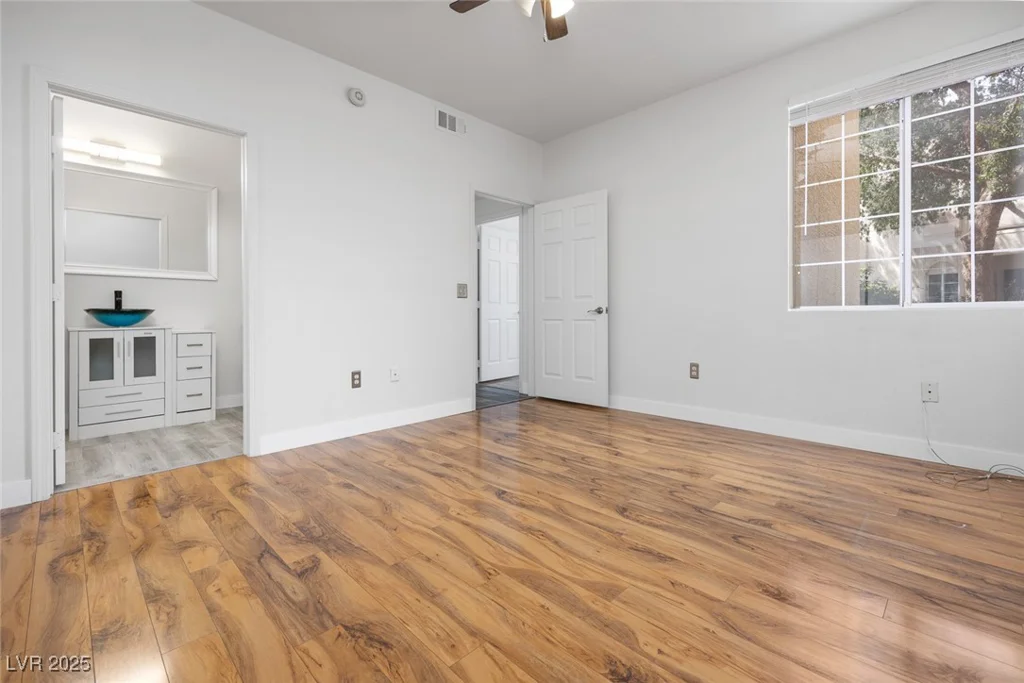 1830 Buffalo, Las Vegas, NV 89128