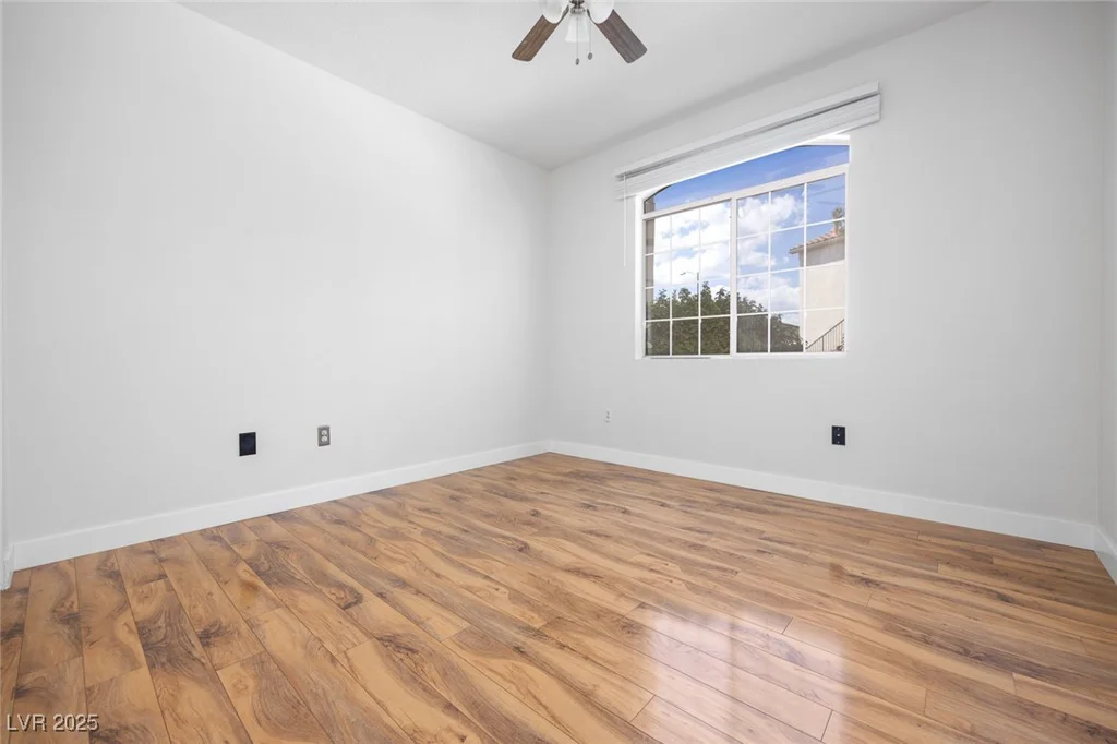 1830 Buffalo, Las Vegas, NV 89128