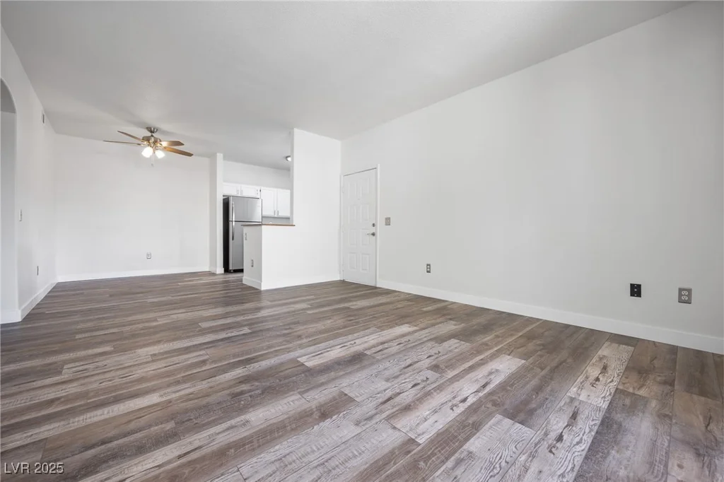 1830 Buffalo, Las Vegas, NV 89128