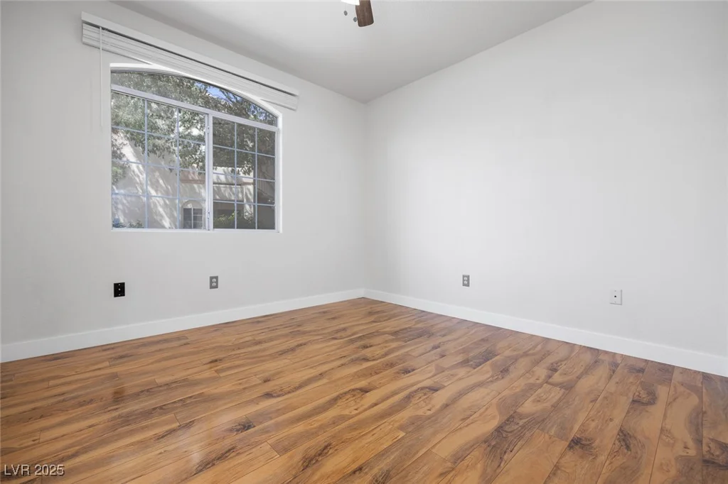 1830 Buffalo, Las Vegas, NV 89128
