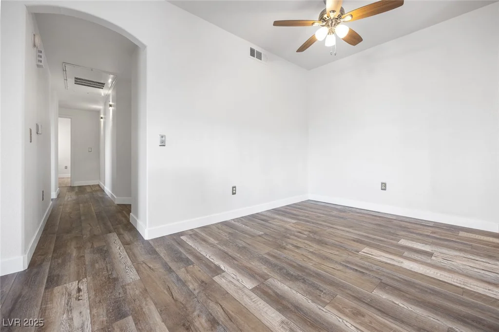 1830 Buffalo, Las Vegas, NV 89128