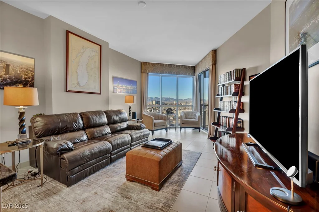 200 Sahara, Las Vegas, NV 89102