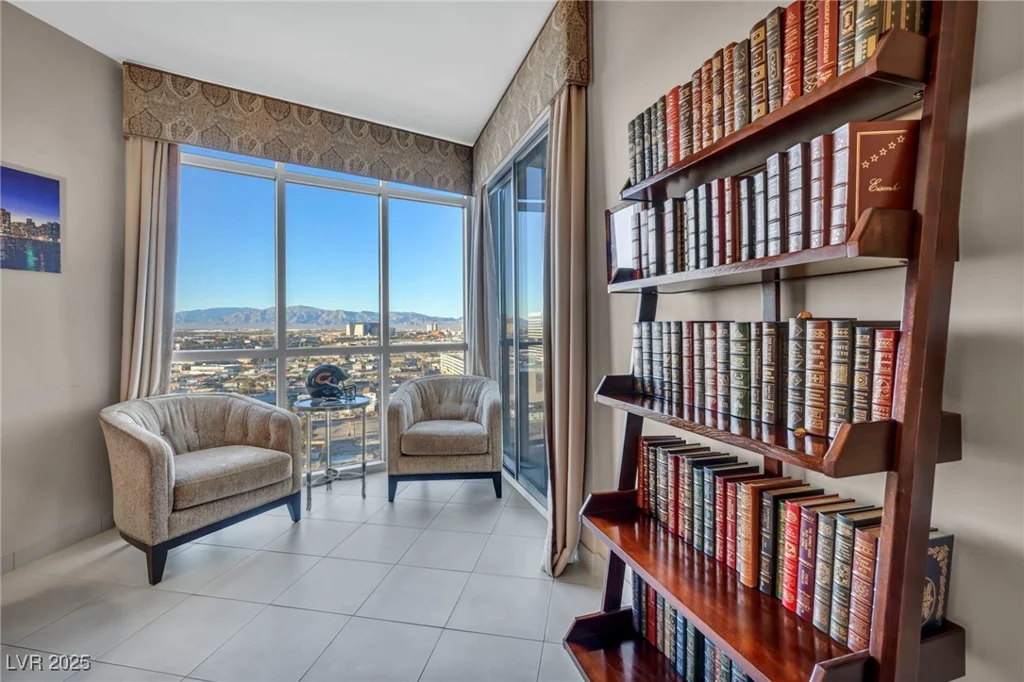 200 Sahara, Las Vegas, NV 89102