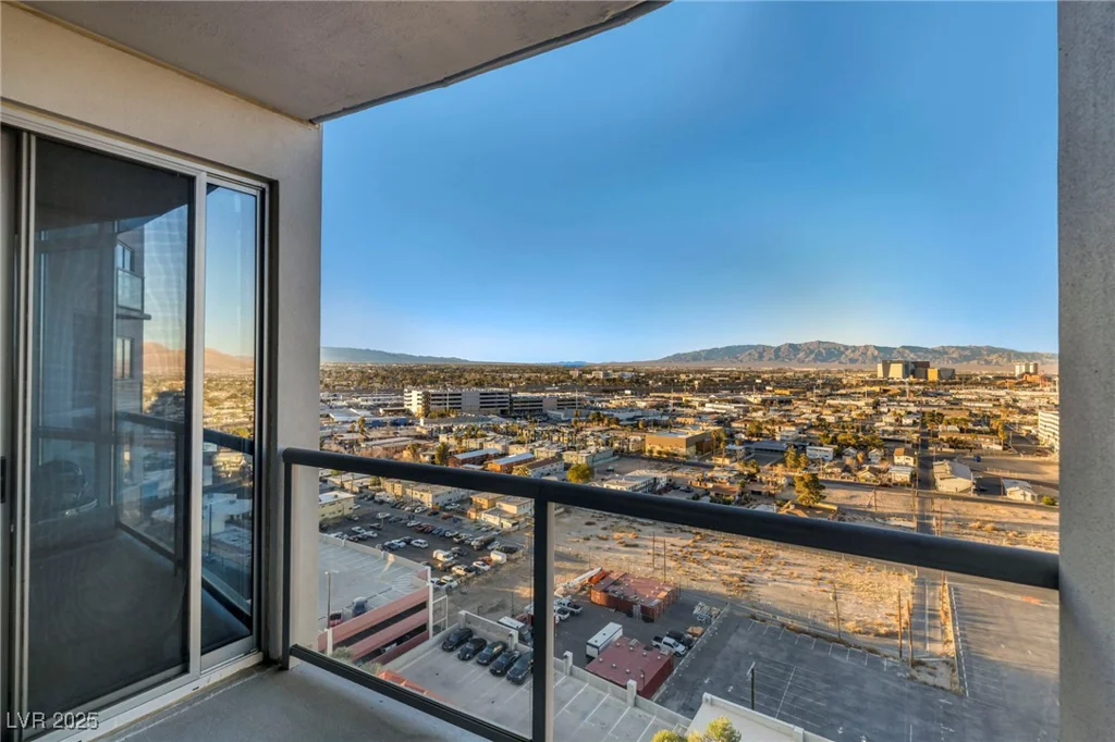 200 Sahara, Las Vegas, NV 89102