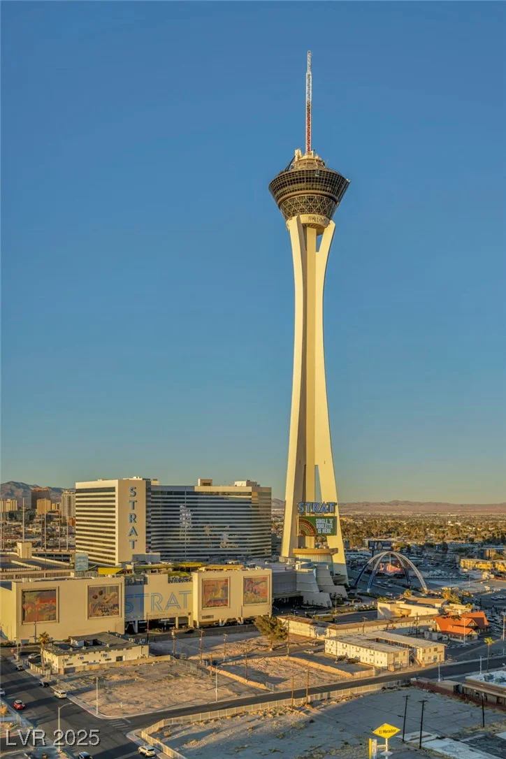 200 Sahara, Las Vegas, NV 89102