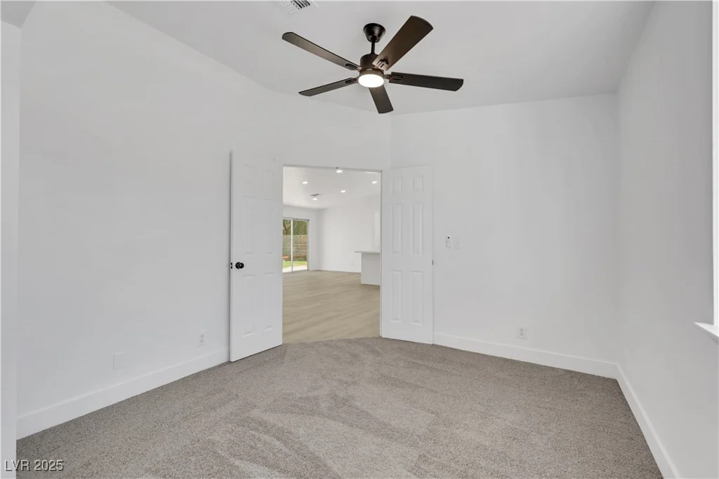 1905 Joella, Las Vegas, NV 89108