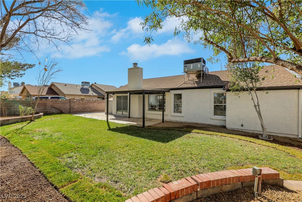 1905 Joella, Las Vegas, NV 89108