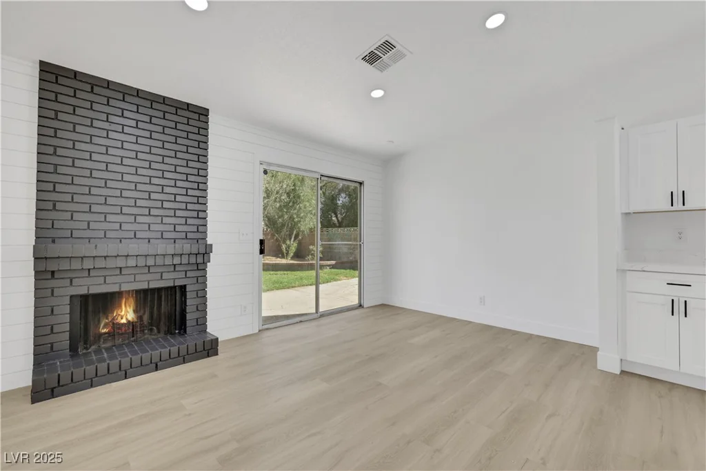 1905 Joella, Las Vegas, NV 89108