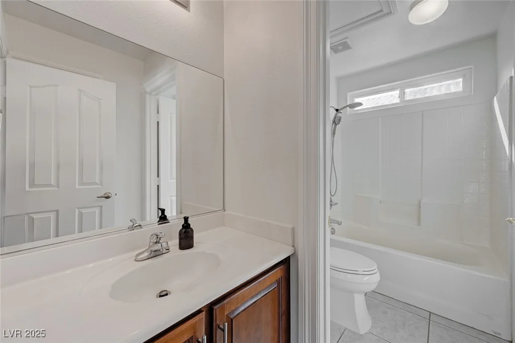 1163 Tumbling River, Henderson, NV 89052