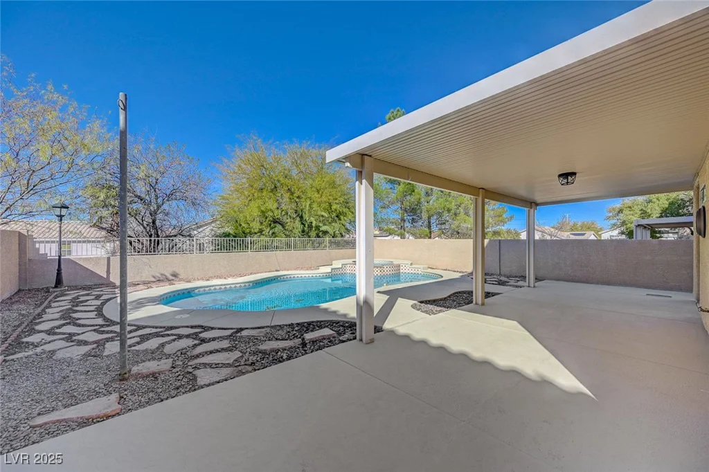 1163 Tumbling River, Henderson, NV 89052