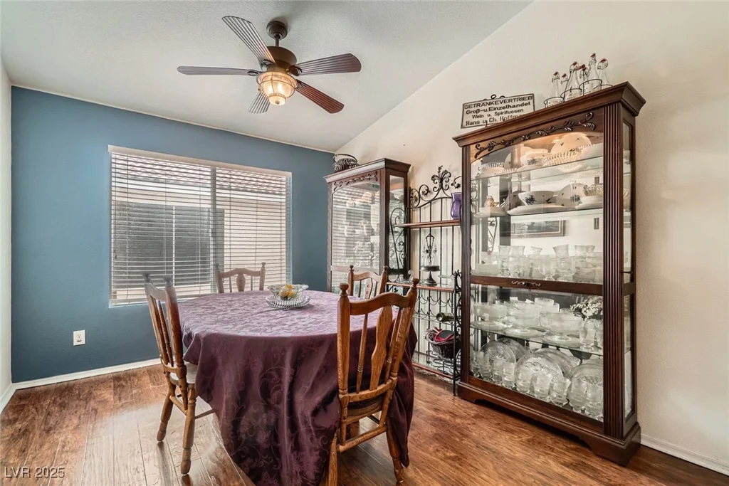 9071 Ravenhurst, Las Vegas, NV 89123