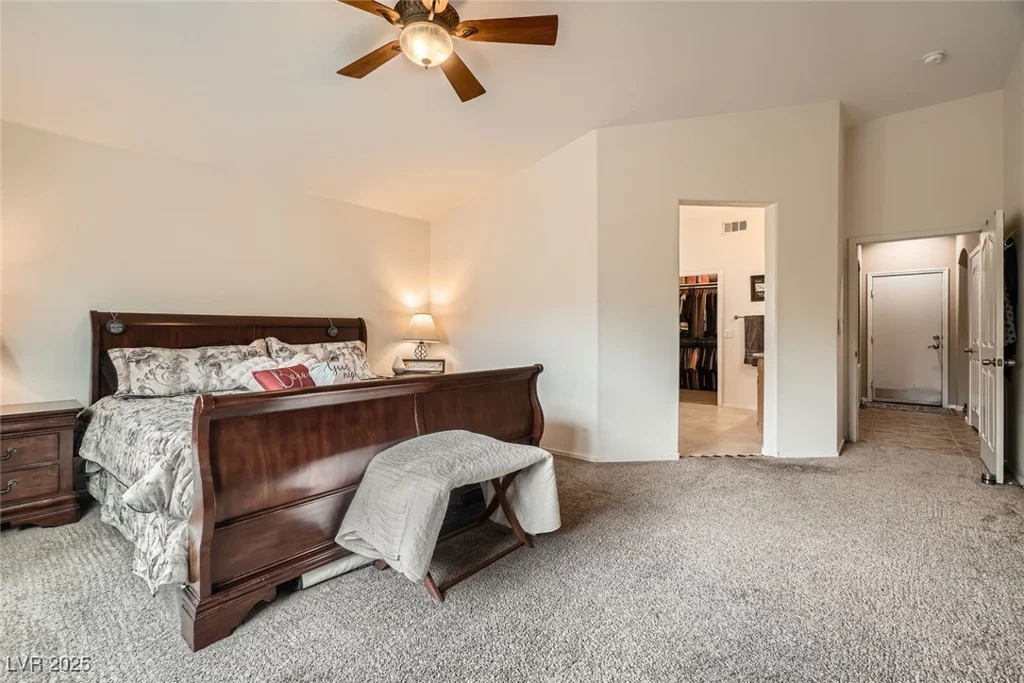 9071 Ravenhurst, Las Vegas, NV 89123