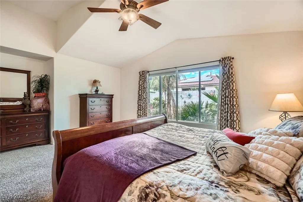 9071 Ravenhurst, Las Vegas, NV 89123