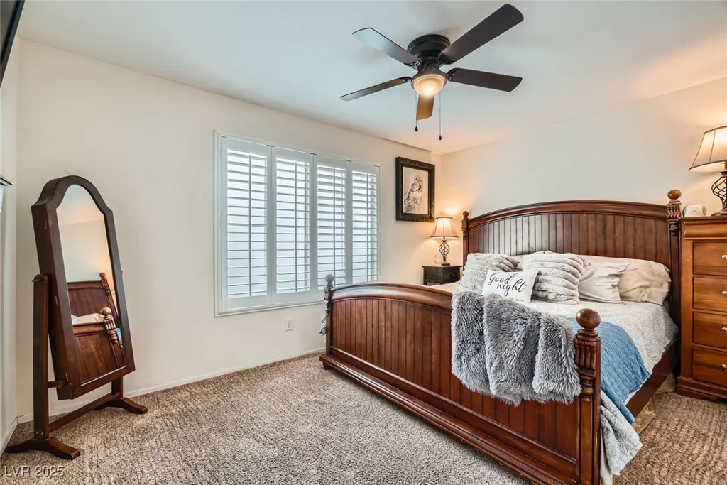 9071 Ravenhurst, Las Vegas, NV 89123