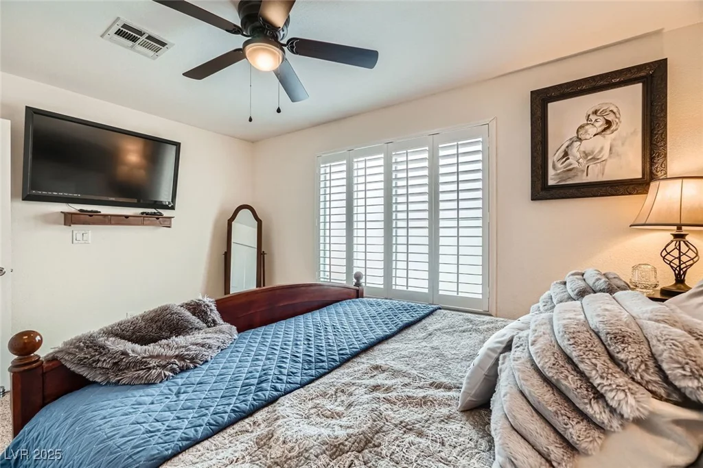 9071 Ravenhurst, Las Vegas, NV 89123