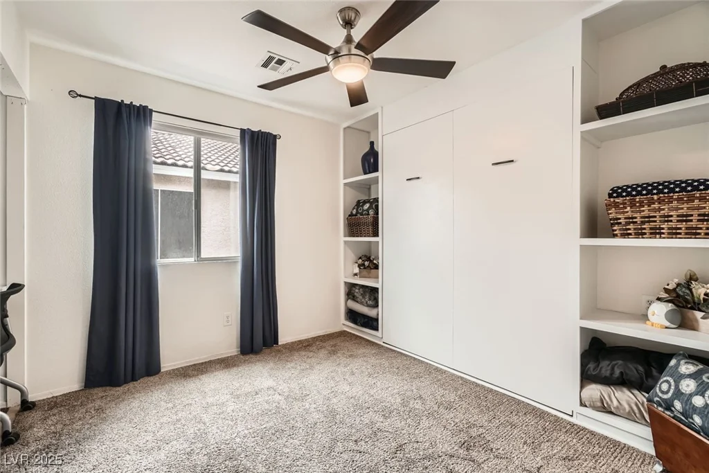 9071 Ravenhurst, Las Vegas, NV 89123