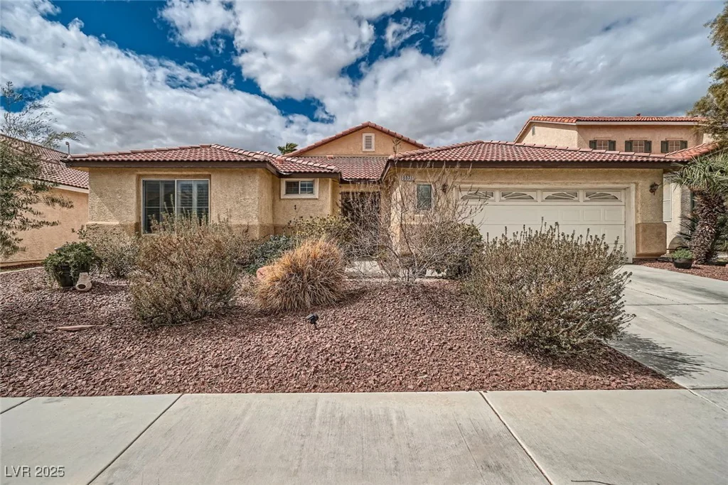 9071 Ravenhurst, Las Vegas, NV 89123