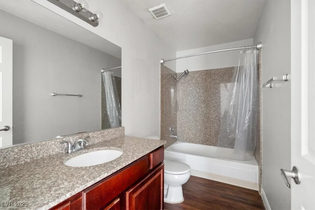 5060 Indian River, Las Vegas, NV 89103