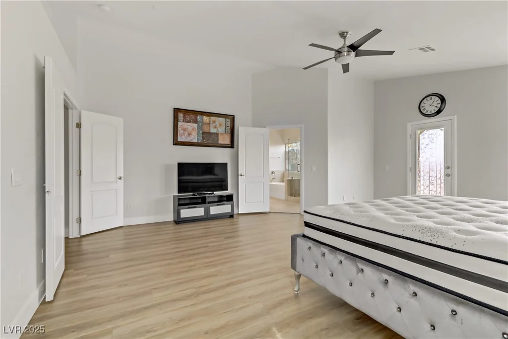 6938 Silk Oak, Las Vegas, NV 89148