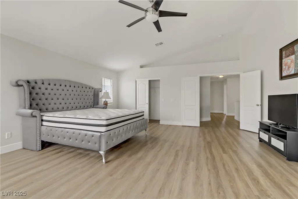 6938 Silk Oak, Las Vegas, NV 89148