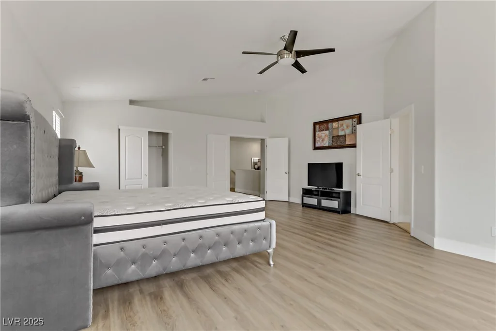6938 Silk Oak, Las Vegas, NV 89148