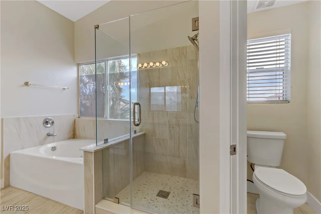 6938 Silk Oak, Las Vegas, NV 89148
