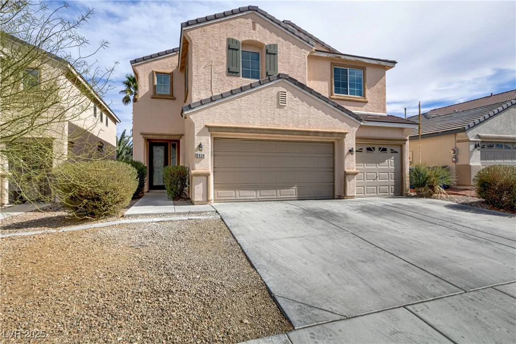 6938 Silk Oak, Las Vegas, NV 89148