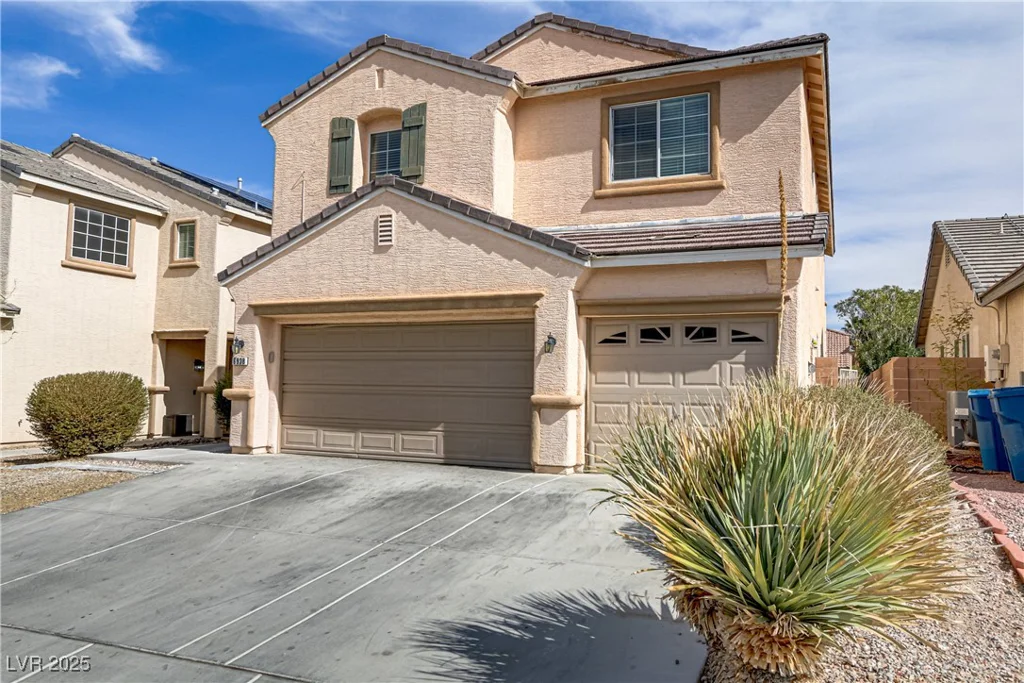 6938 Silk Oak, Las Vegas, NV 89148