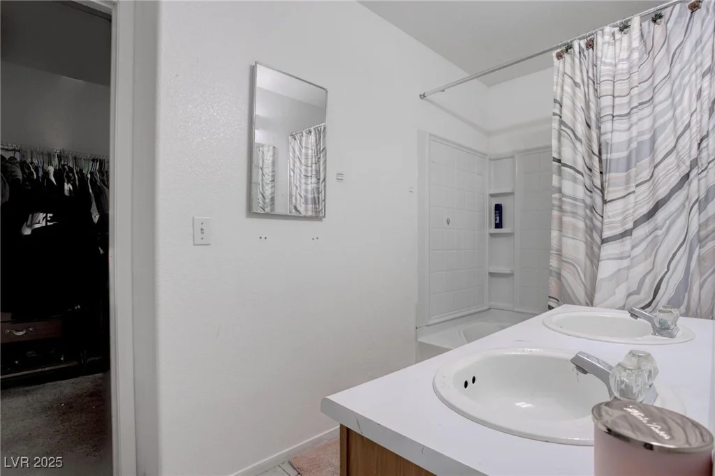 5541 Ramirez, North Las Vegas, NV 89031