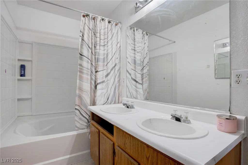 5541 Ramirez, North Las Vegas, NV 89031
