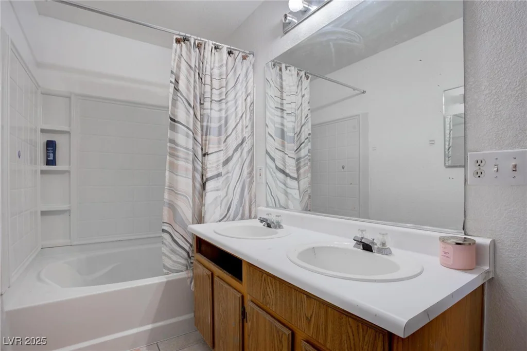5541 Ramirez, North Las Vegas, NV 89031