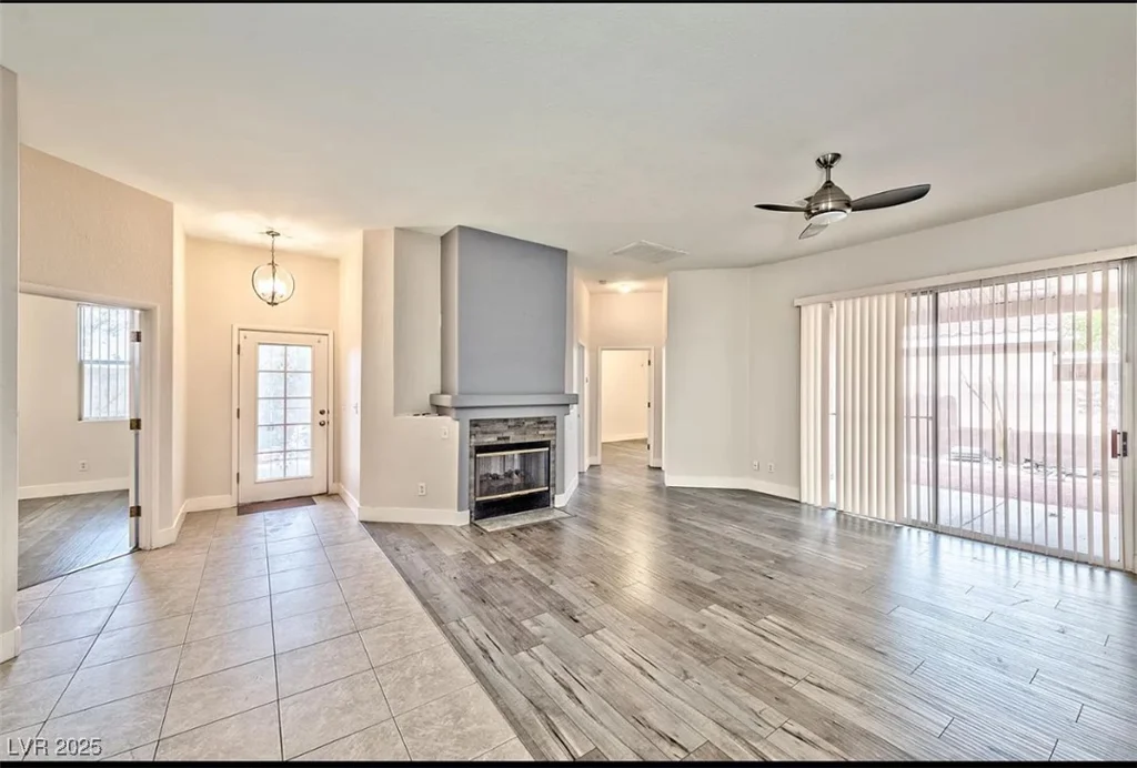 9002 Purple Leaf, Las Vegas, NV 89123