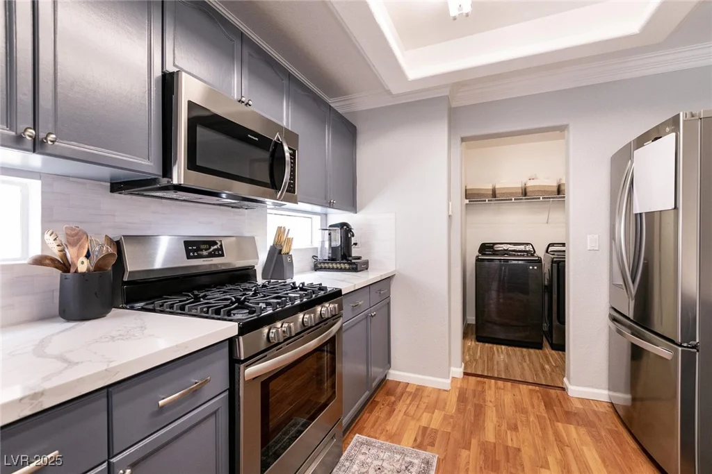 8872 Hampton Green, Las Vegas, NV 89129