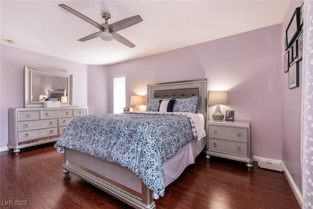 8872 Hampton Green, Las Vegas, NV 89129