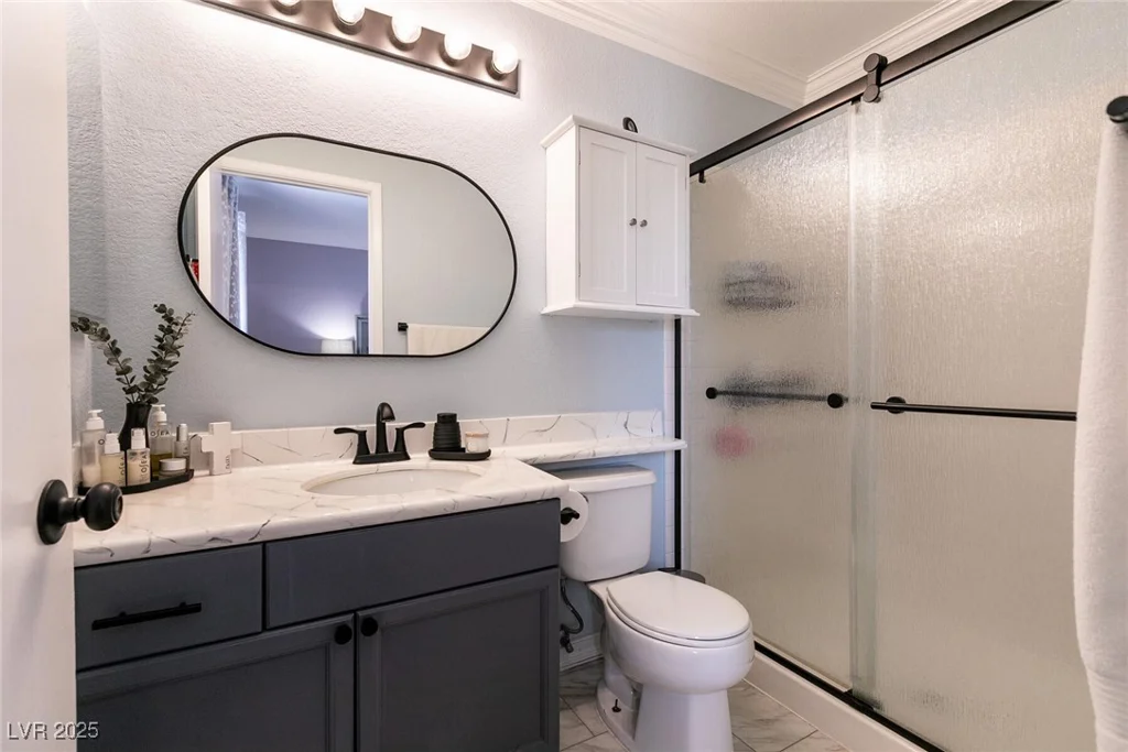 8872 Hampton Green, Las Vegas, NV 89129