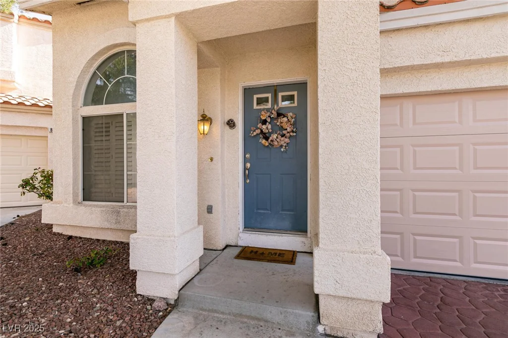8872 Hampton Green, Las Vegas, NV 89129