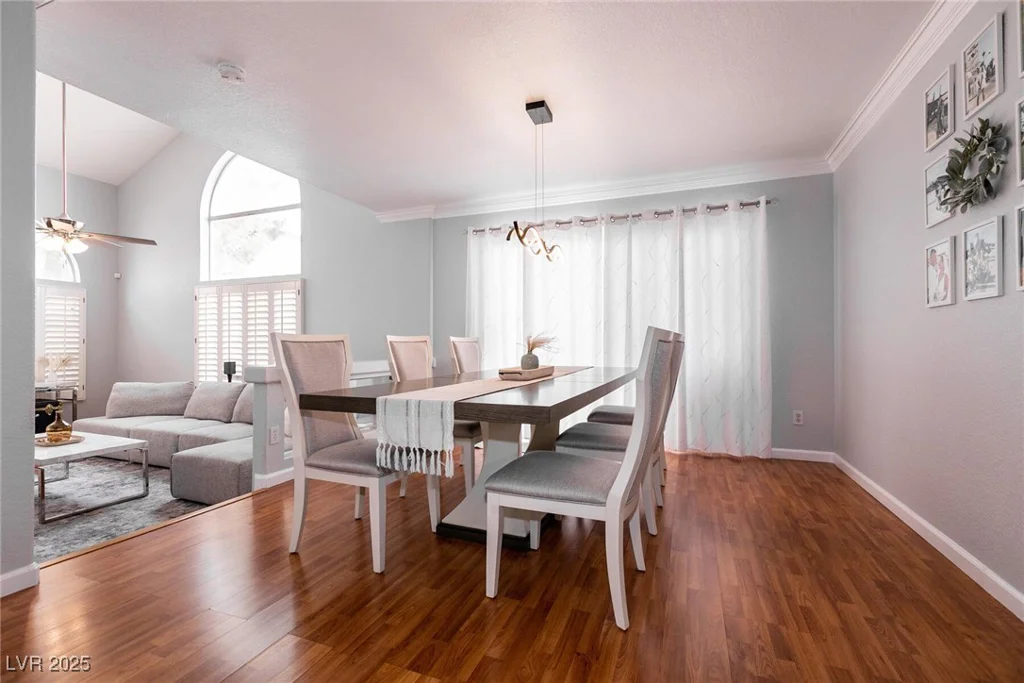 8872 Hampton Green, Las Vegas, NV 89129