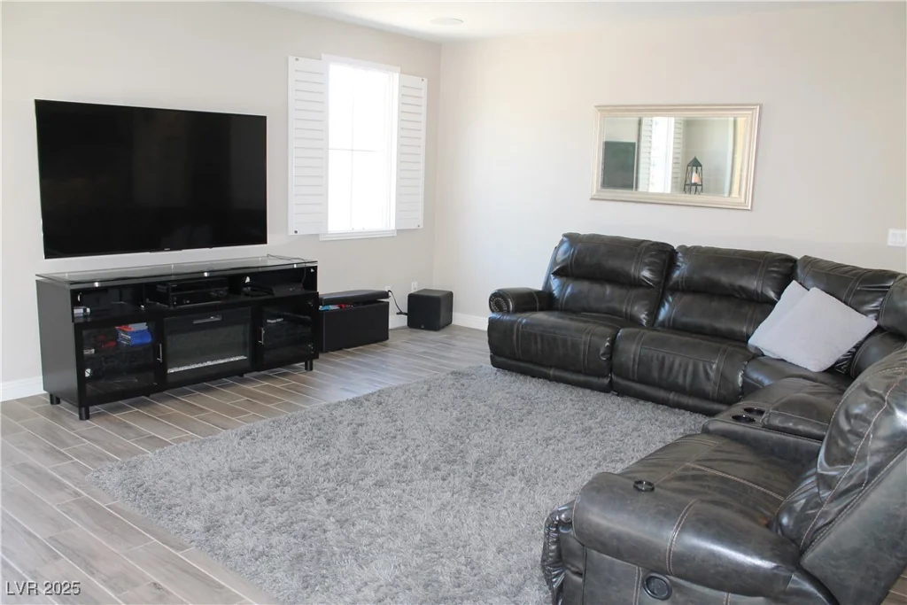 945 Pomander Point, Henderson, NV 89012