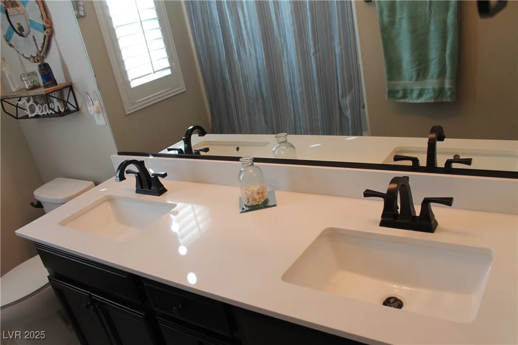 945 Pomander Point, Henderson, NV 89012