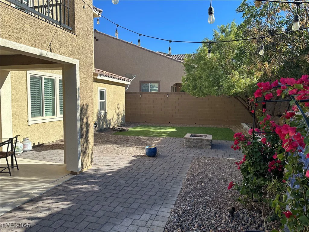 945 Pomander Point, Henderson, NV 89012