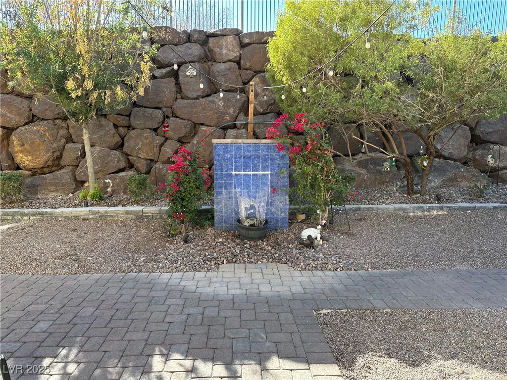 945 Pomander Point, Henderson, NV 89012