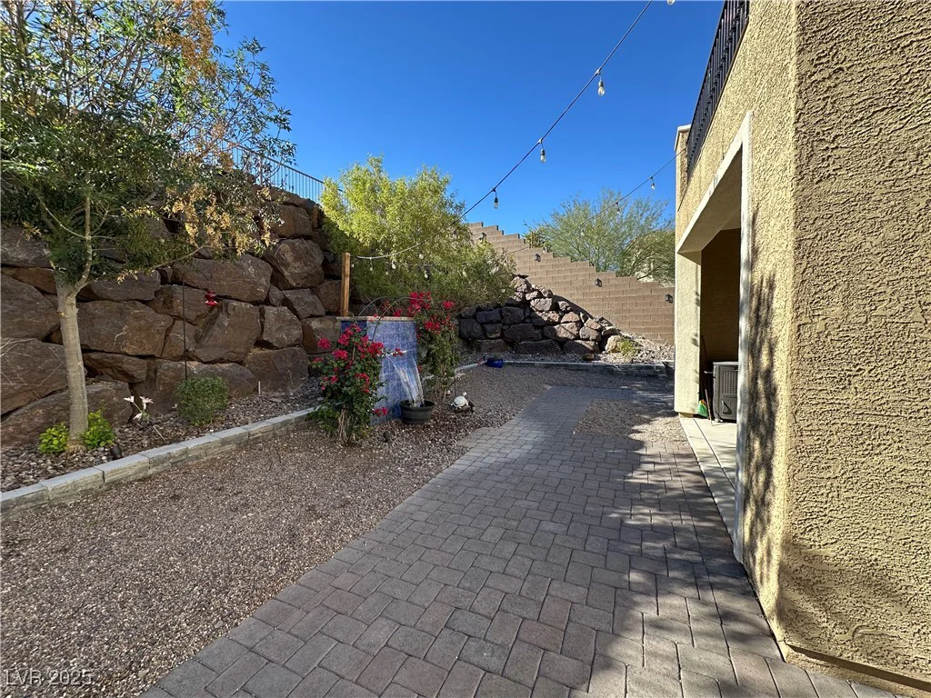 945 Pomander Point, Henderson, NV 89012
