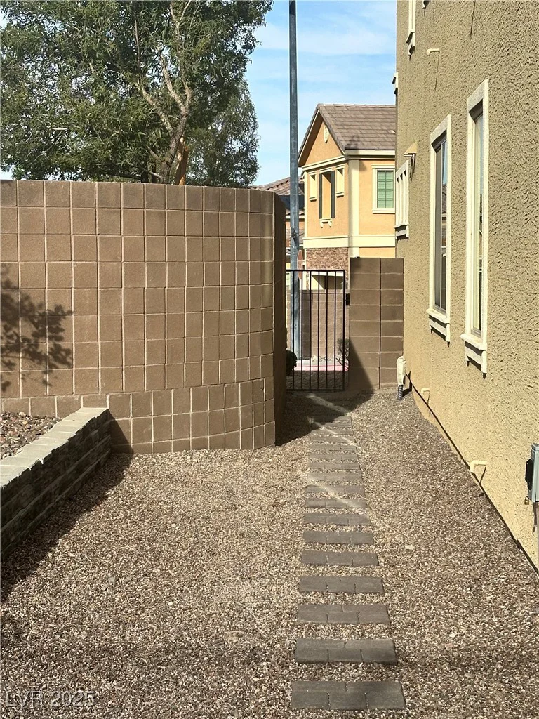 945 Pomander Point, Henderson, NV 89012