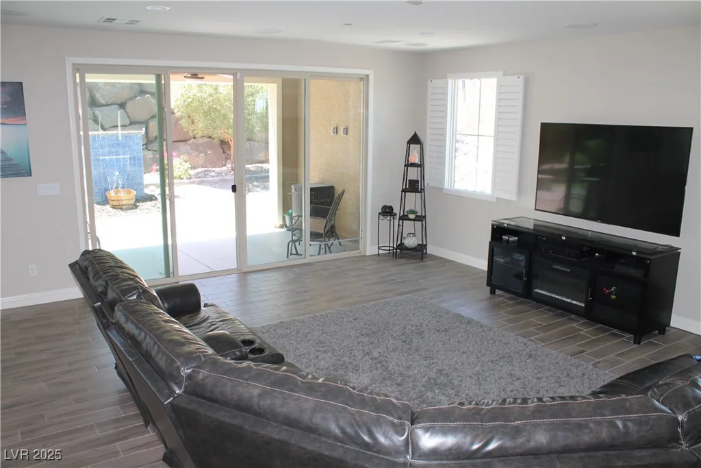 945 Pomander Point, Henderson, NV 89012