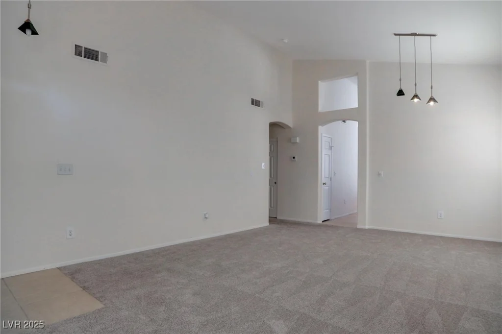 3640 Chateau Meadow, Las Vegas, NV 89129