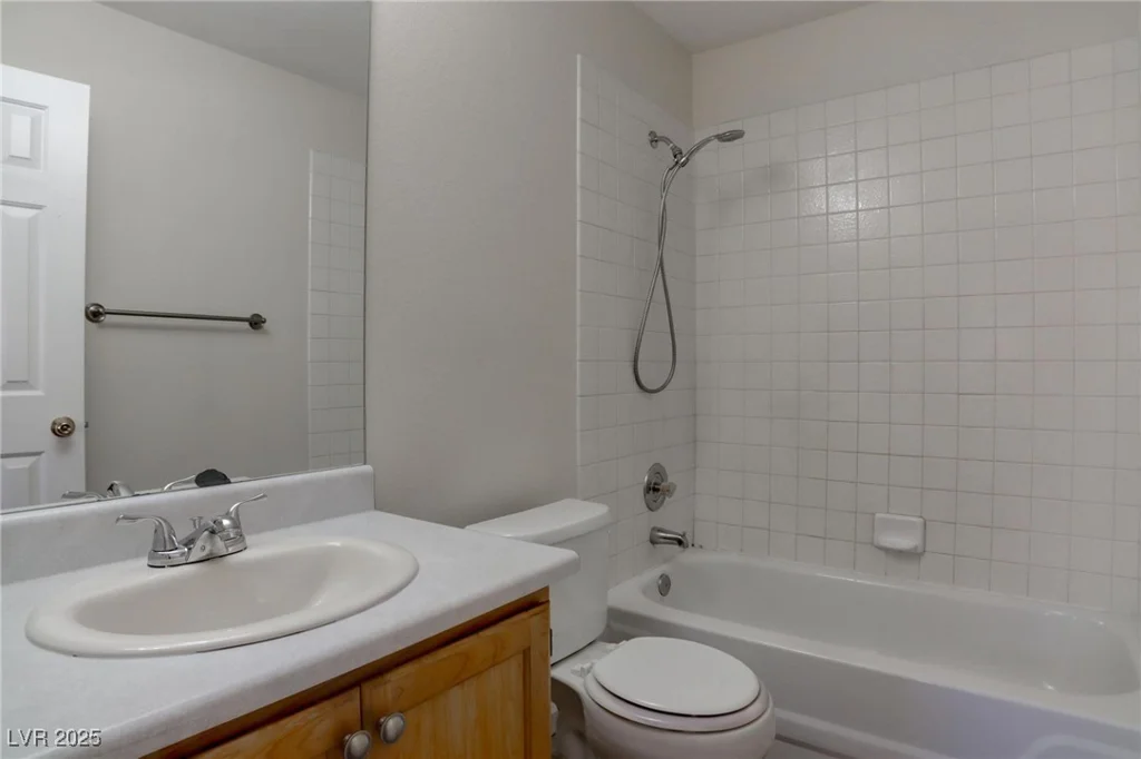 3640 Chateau Meadow, Las Vegas, NV 89129