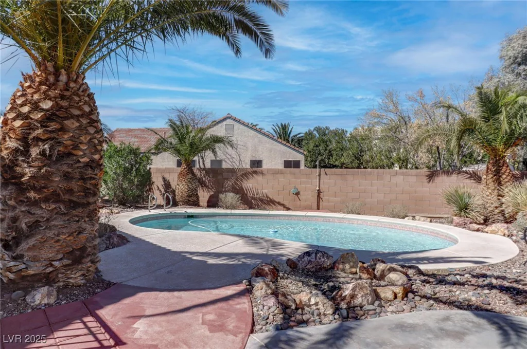 3640 Chateau Meadow, Las Vegas, NV 89129