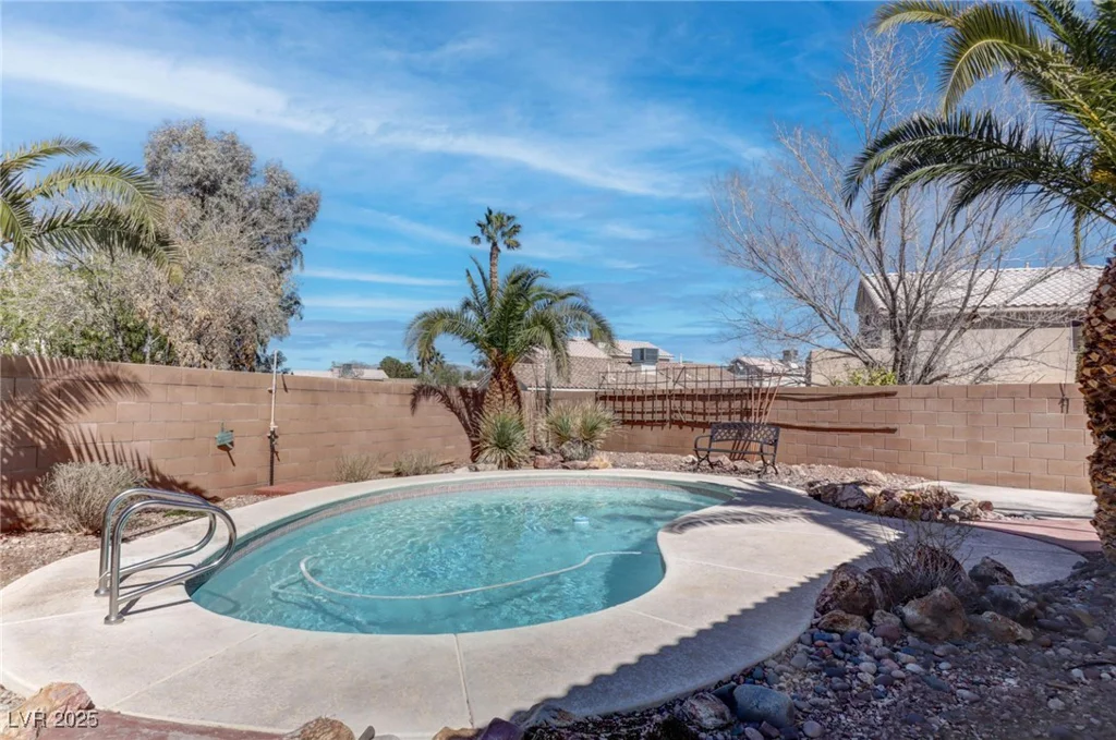 3640 Chateau Meadow, Las Vegas, NV 89129