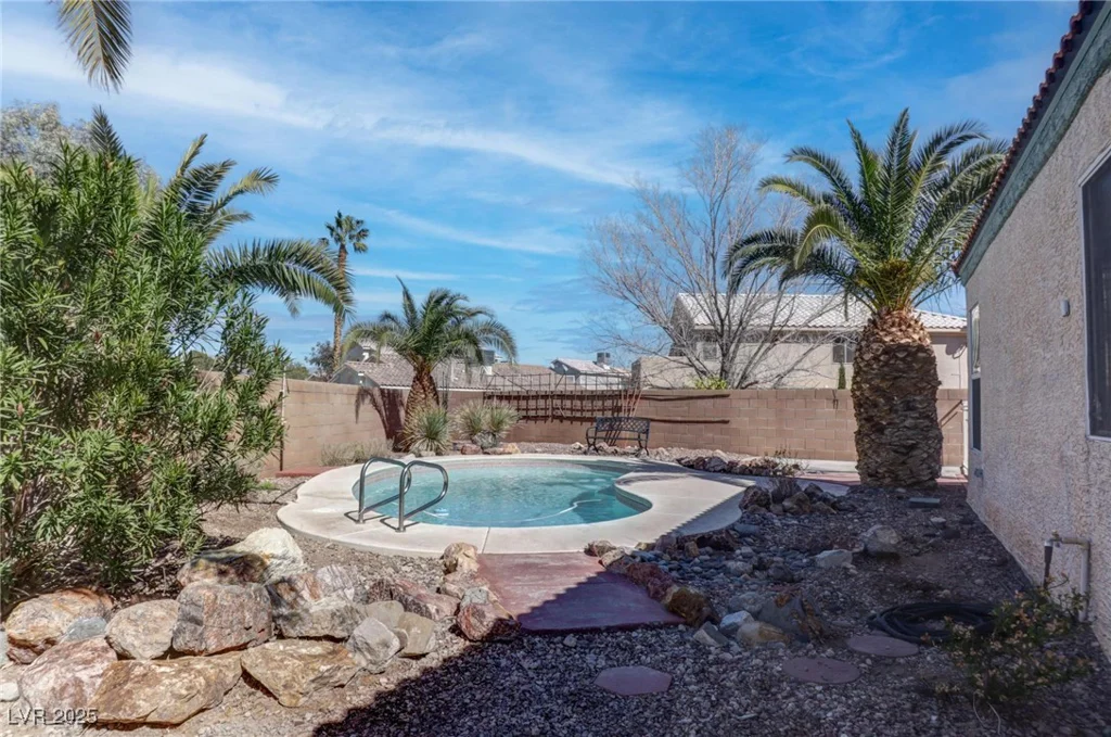 3640 Chateau Meadow, Las Vegas, NV 89129